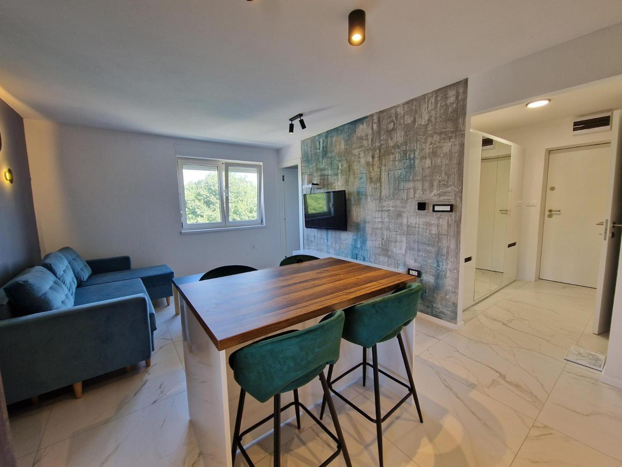 Aria New Apartment